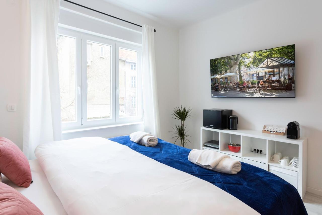 Design City Center Apartments Near Park Zrinjevac Zagreb Bagian luar foto