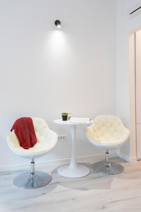 Design City Center Apartments Near Park Zrinjevac Zagreb Bagian luar foto