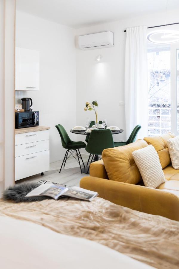 Design City Center Apartments Near Park Zrinjevac Zagreb Bagian luar foto